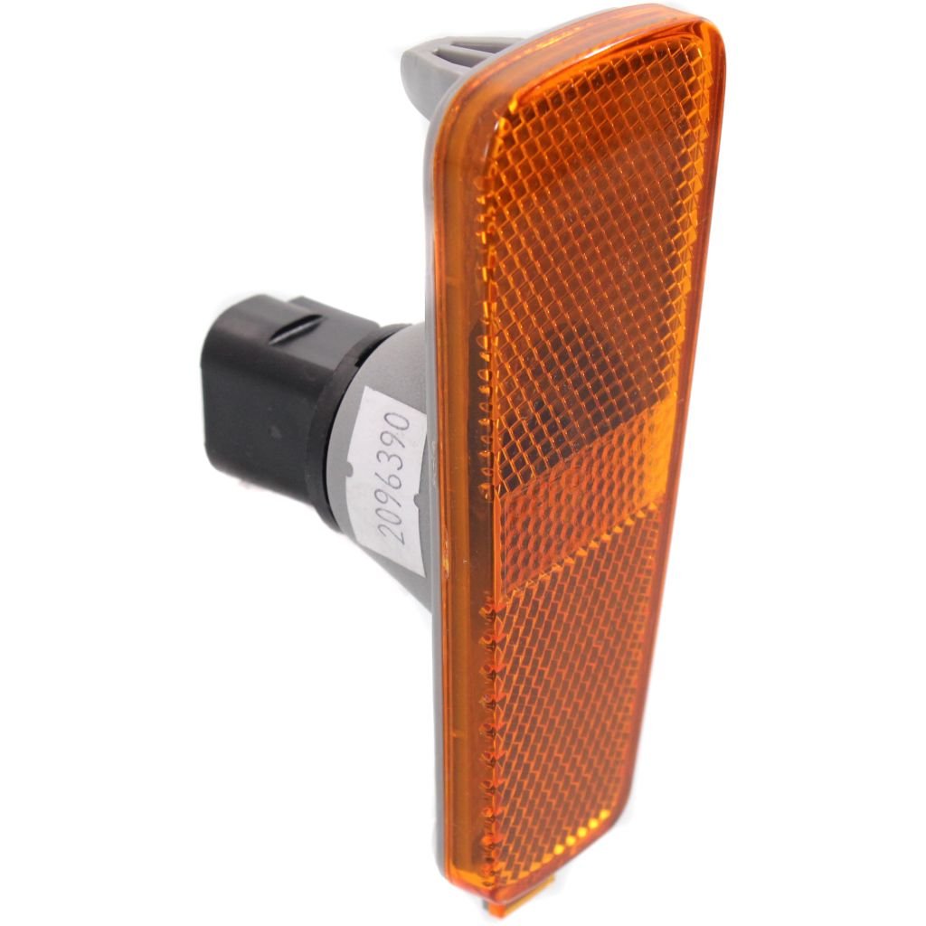 GM TRUCKS & VANS HHR FRONT SIDE MARKER LAMP ASSY LEFT (Driver Side) (SIDE OF BMP) OEM#15875482 2006-2011 PL#GM2550193