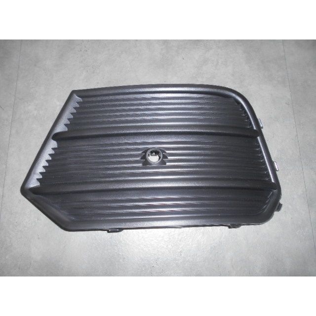 AUDI Q3 FOG LAMP COVER LEFT (Driver Side) (W/SENSOR)(1PC BMP) OEM#8U0807681Q4U8 2016-2018 PL#AU1038135