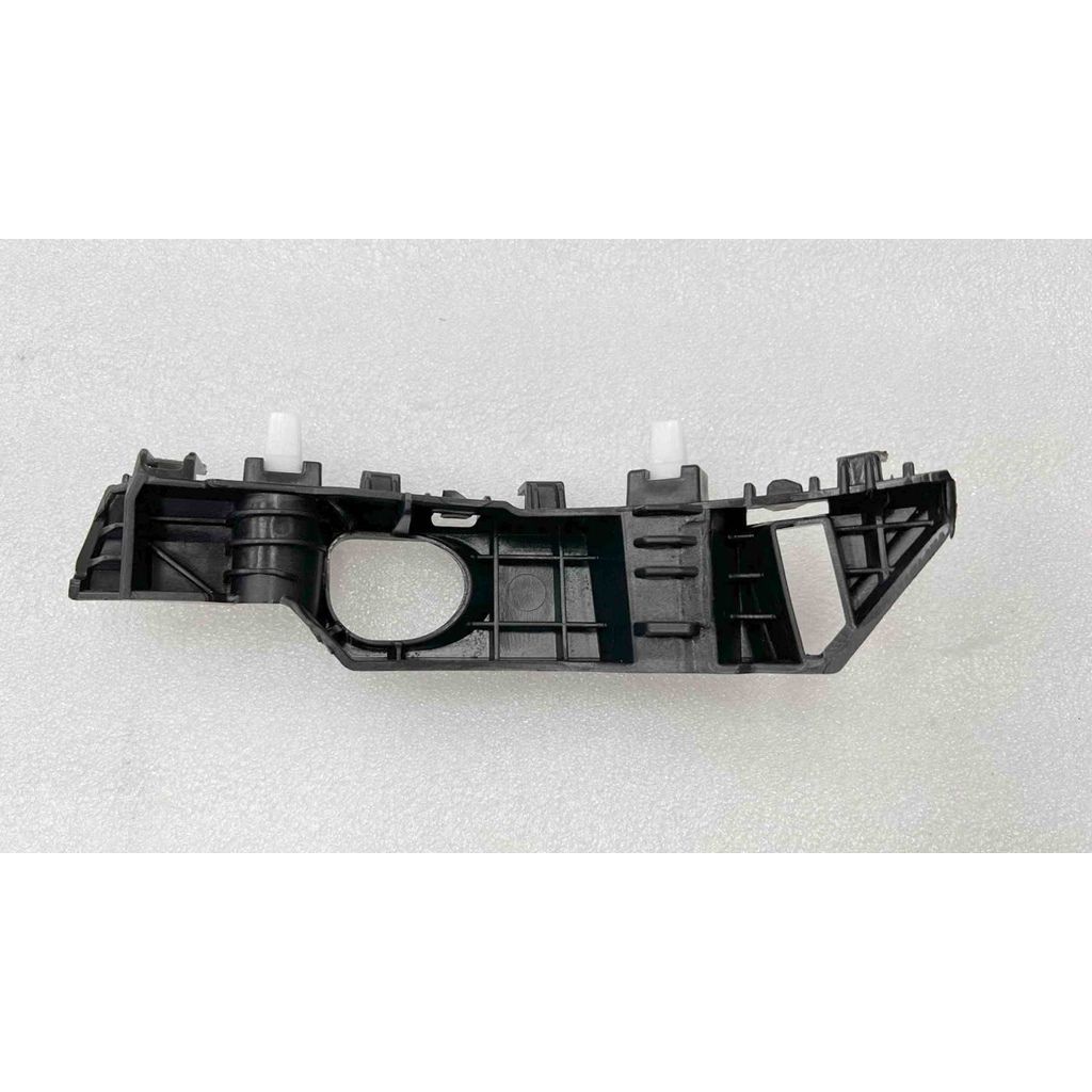 HYUNDAI TUCSON FRONT BUMPER COVER UPPER RETAINER RIGHT (Passenger Side) OUTER (USA)(WO/N-LINE) OEM#86552CW500 2025 PL#HY1043179