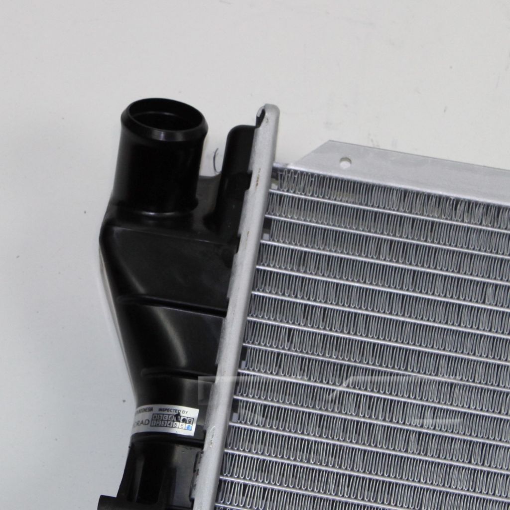 PONTIAC GRAND PRIX RADIATOR 3.1/3.8/V6 (W/O Supercharge) OEM#52485608 1997-2003 PL#GM3010102