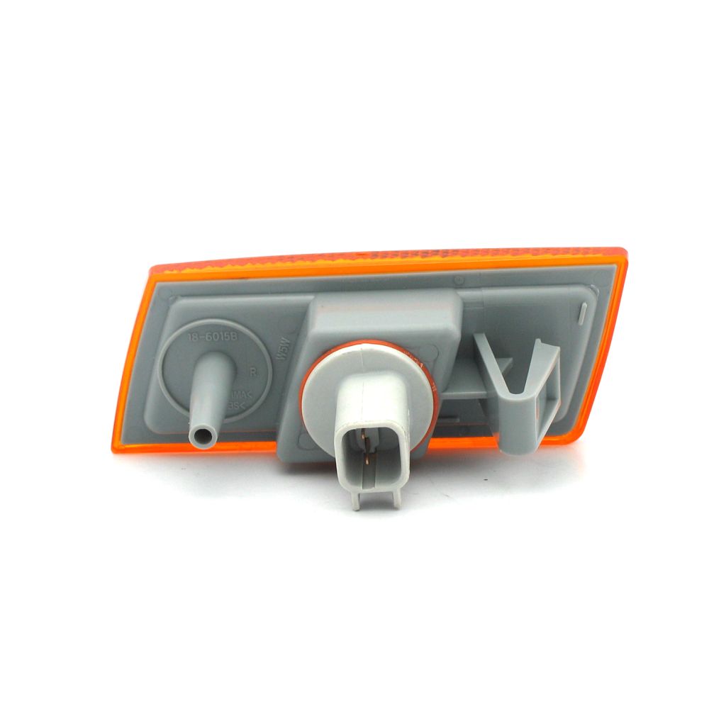 CHRYSLER 300 SIDE MARKER LAMP UNIT RIGHT (Passenger Side) (SIDE OF BMP) OEM#4805860AA 2005-2010 PL#CH2551125