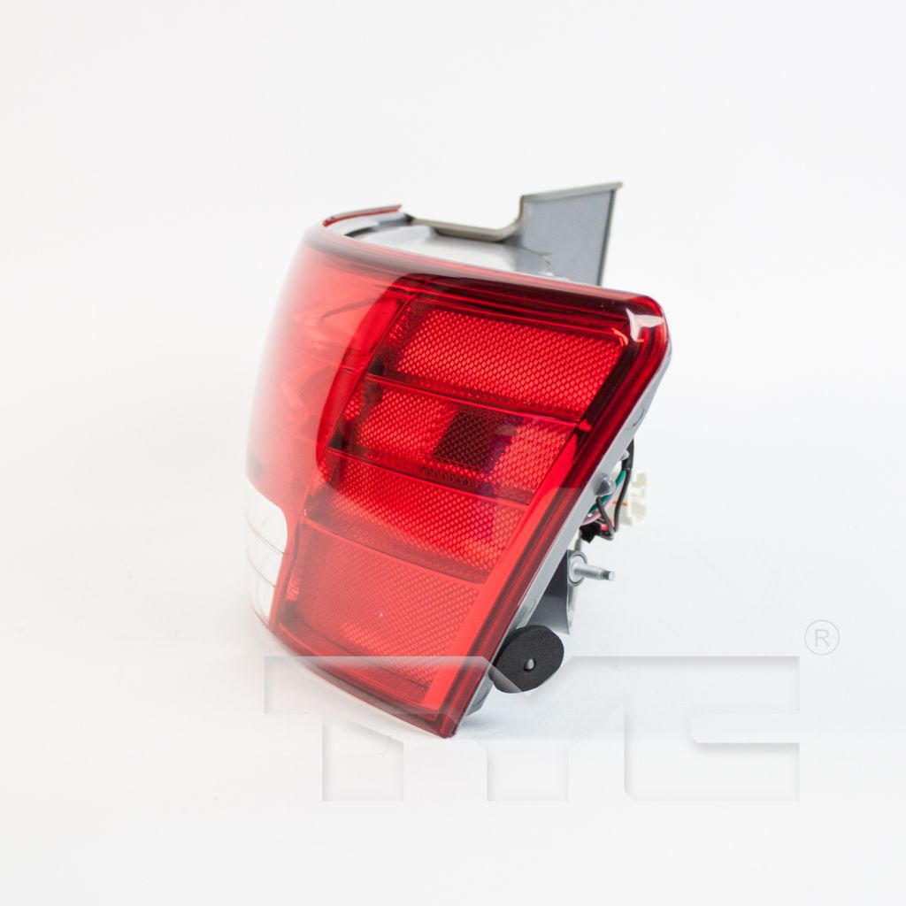 HYUNDAI SONATA TAIL LAMP ASSEMBLY RIGHT (Passenger Side) (OUTER)(RED/CLEAR)(To 12-17-07) OEM#924020A000 2006-2008 PL#HY2801135