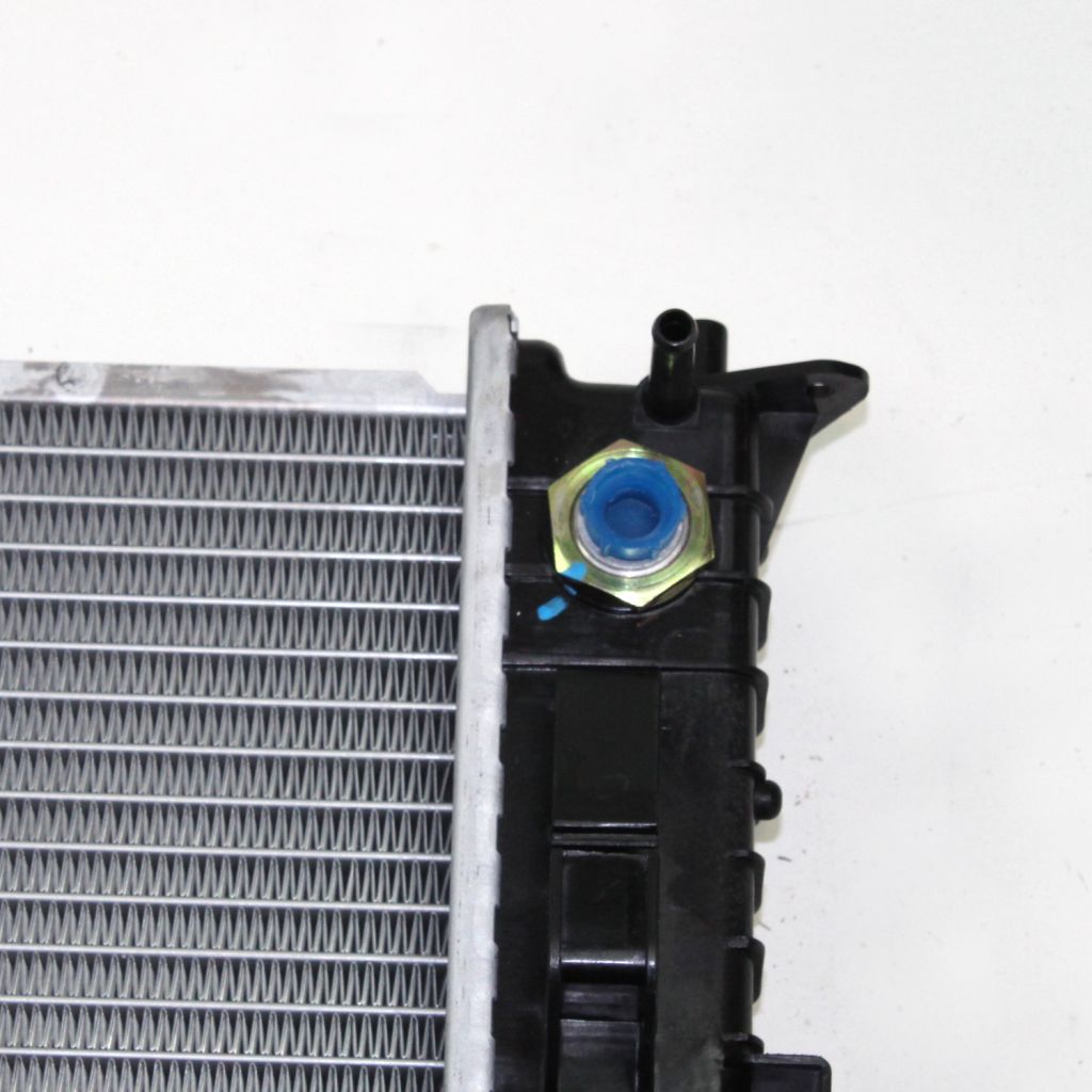 FORD FUSION RADIATOR 2.3/3.0L L4 A/T OEM#6E5Z8005C 2006-2009 PL#FO3010272