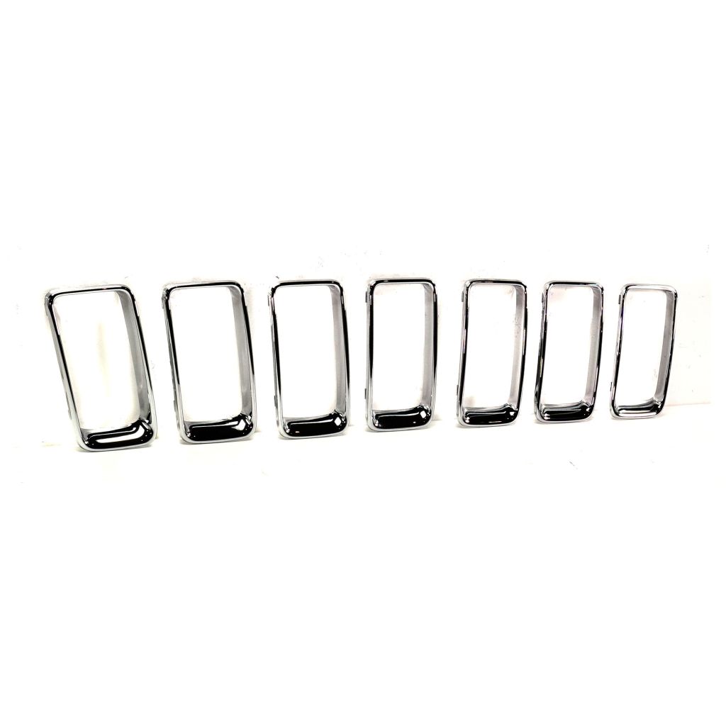 JEEPVEHICLE GRAND CHEROKEE / GRAND CHEROKEE WK GRILLE TRIM RINGS SET (7pc) CHROME**CAPA** OEM#68227779AA 2014-2016 PL#CH1210116C