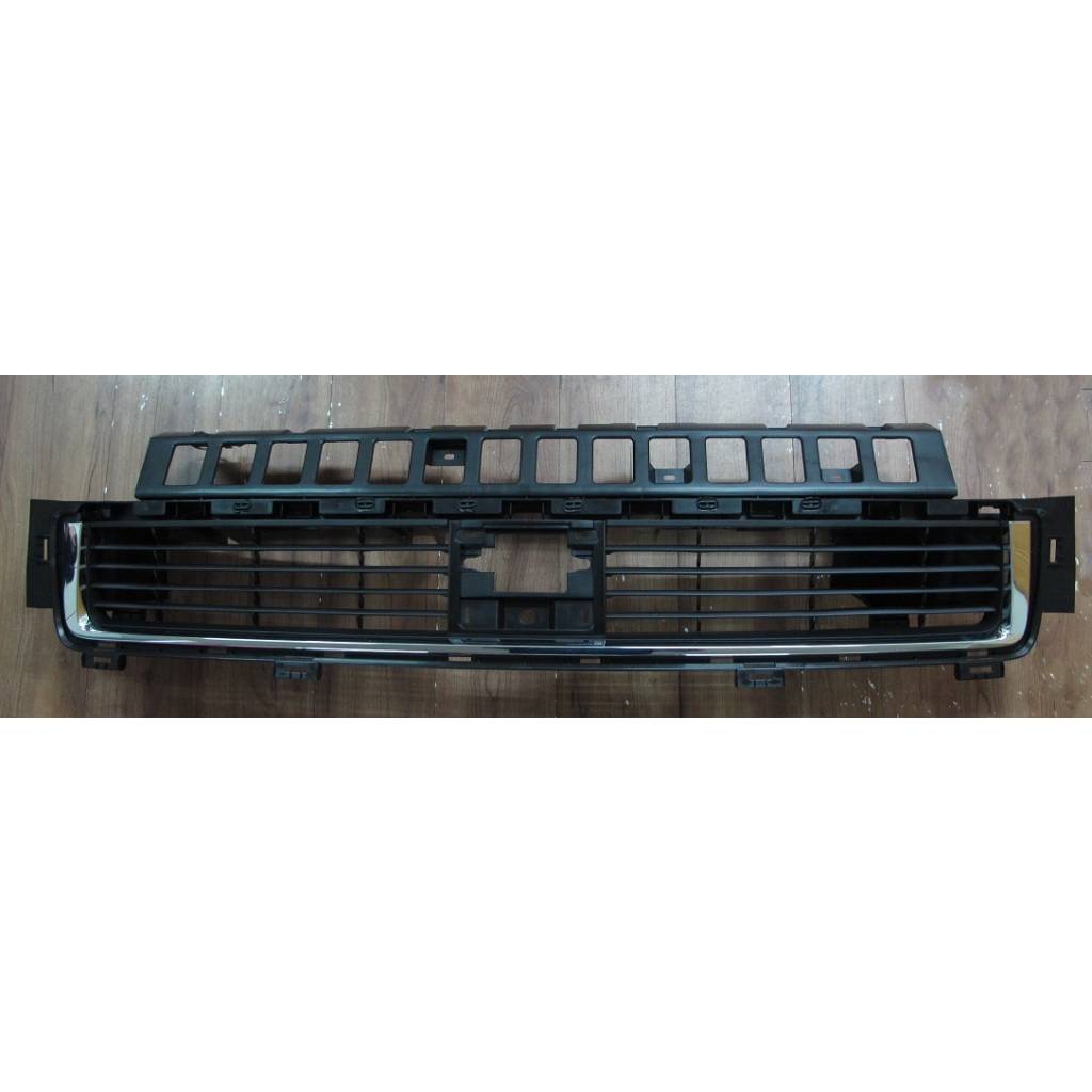 TOYOTA SEQUOIA FRONT BUMPER GRILLE BLACK W/CHROME MLDG (W/TRD SPORT) OEM#527010C040 2018-2022 PL#TO1036210