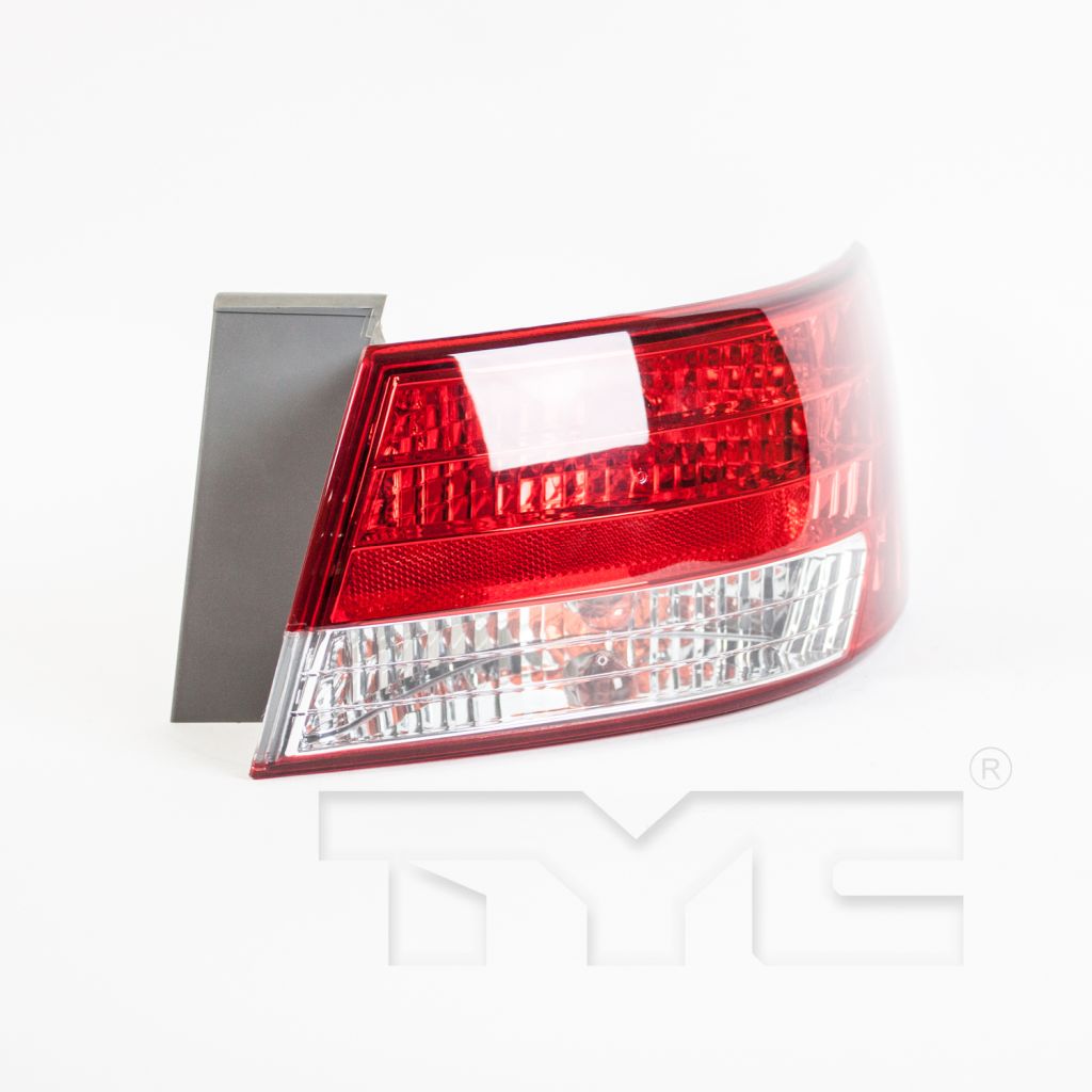 HYUNDAI SONATA TAIL LAMP ASSEMBLY RIGHT (Passenger Side) (OUTER)(RED/CLEAR)(To 12-17-07) OEM#924020A000 2006-2008 PL#HY2801135