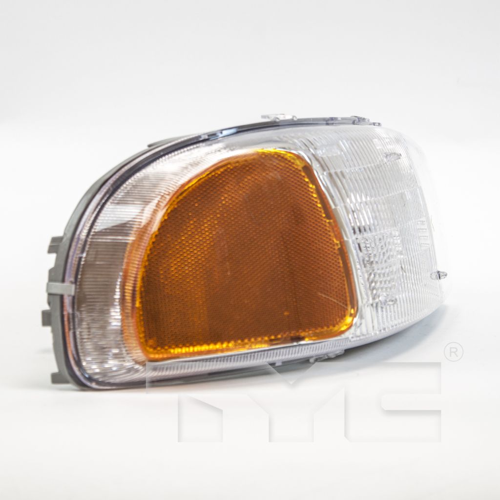 GM TRUCKS & VANS YUKON/YUKON XL (GMC) HEAD LAMP ASSEMBLY RIGHT (Passenger Side) (GMC) OEM#15850352 2000-2006 PL#GM2503188