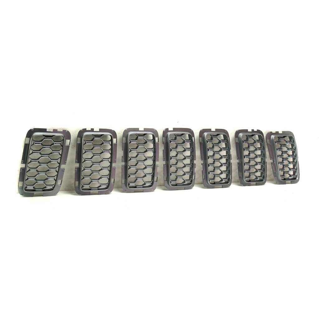 JEEP GRAND CHEROKEE GRILLE INNER MESH PAINTED-CHR (7pcs) (SUMMIT) OEM#6NZ02SZ7AA 2017-2021 PL#CH1201114
