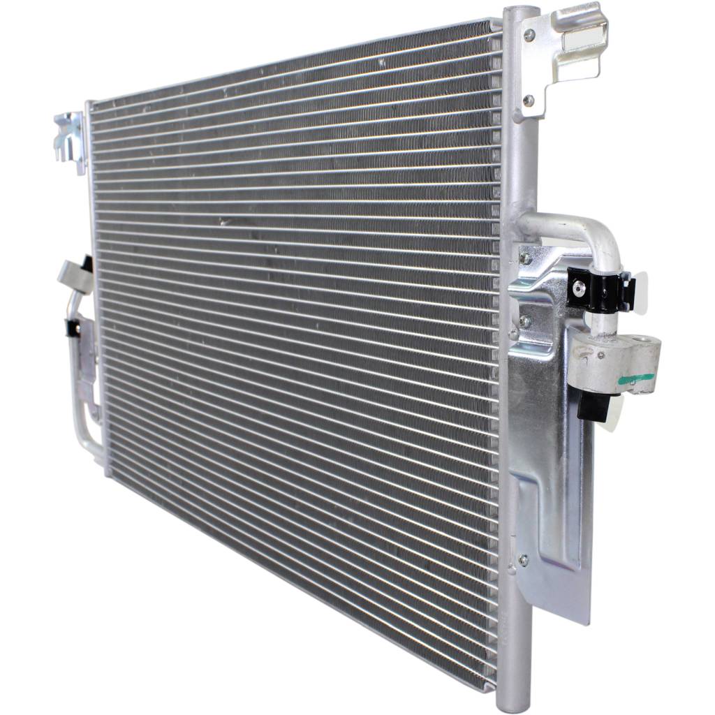 SATURN VUE A/C CONDENSER 2.2/L4 (07-07 3.5L ) OEM#15807010 2005-2007 PL#GM3030266