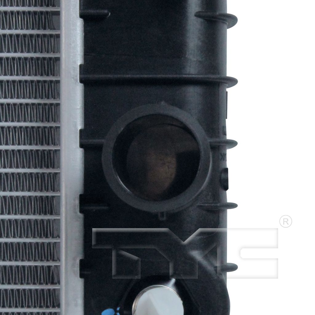 PONTIAC BONNEVILLE RADIATOR 3.8/V6 W/O SENSOR OEM#52487030 2000-2005 PL#GM3010112