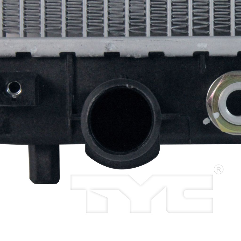 SUZUKI FORENZA RADIATOR (2.0L)(AT) OEM#1770085Z01 2004-2008 PL#SZ3010137