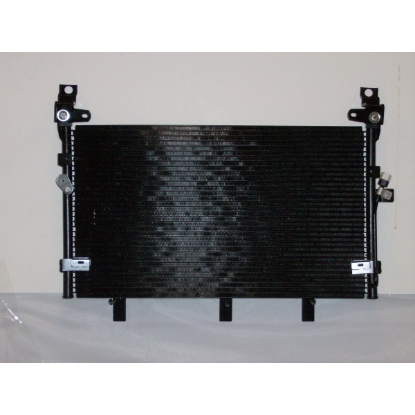 TOYOTA TACOMA A/C CONDENSER W/END BRACKET OEM#8846104030 2001-2004 PL#TO3030144