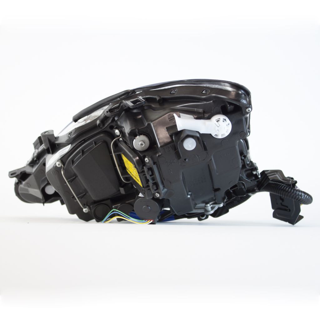 LEXUS IS 250/350 (SEDAN) HEAD LAMP ASSY RIGHT (Passenger Side) (HID)(NO BULBS) OEM#8114053390 2009-2010 PL#LX2519124
