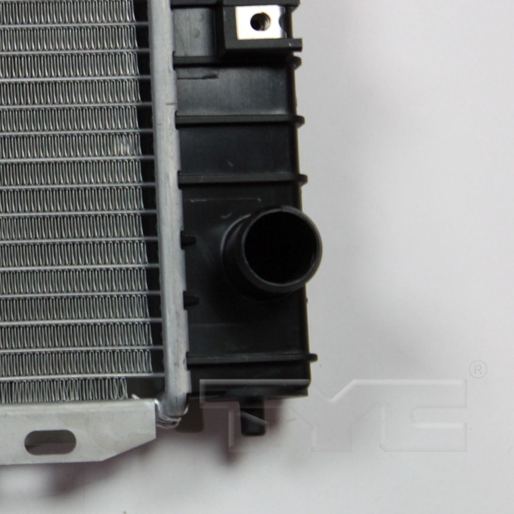 MERCURY MARINER HYBRID RADIATOR (MAIN COOLER) OEM#AM6Z8005A 2010-2011 PL#FO3010297