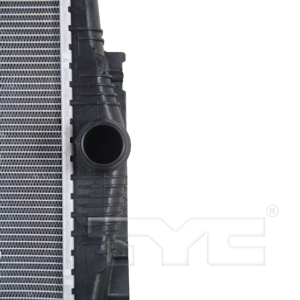 BMW BMW 5 SERIES (SEDAN) RADIATOR 2.0L (528i)(PLASTIC HEADER) OEM#17118672011 2012-2016 PL#BM3010178