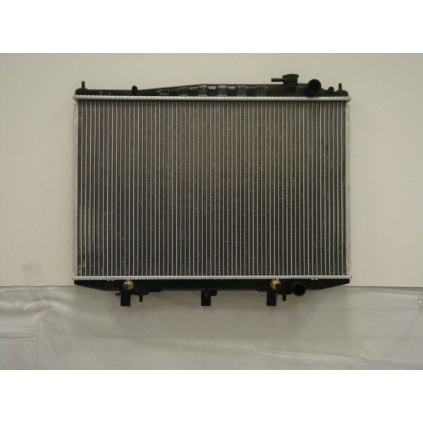 NISSAN(DATSUN) XTERRA RADIATOR 2.4/L4 3.3/V6 A/T W/O Supercharger OEM#214609Z000 2000-2004 PL#NI3010110