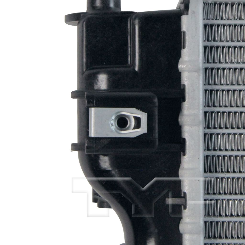 FORD T-BIRD RADIATOR 3.9/V8 OEM#6W4Z8005AA 2002-2005 PL#FO3010130