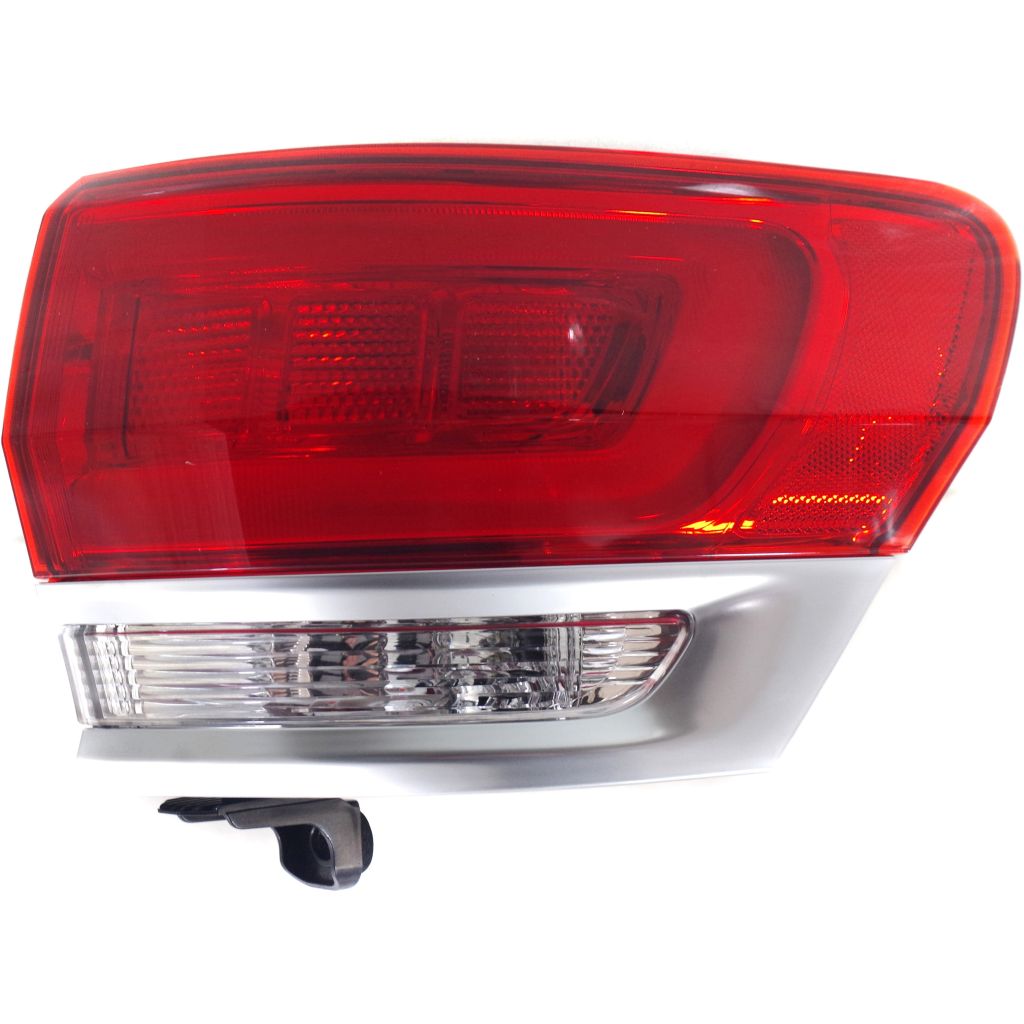 JEEPVEHICLE GRAND CHEROKEE / GRAND CHEROKEE WK TAIL LAMP ASSY RIGHT (Passenger Side) PLATINUM INSERT OEM#68236134AE 2014-2021 PL#CH2805111