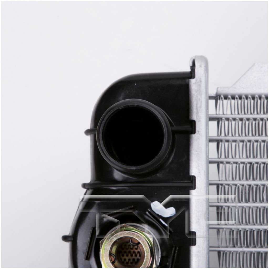GM TRUCKS & VANS CHEVY/GMC/VAN(Express/Savana) RADIATOR 4.3/V6 W/TOC WO/EOC OEM#22795304 2004-2014 PL#GM3010479