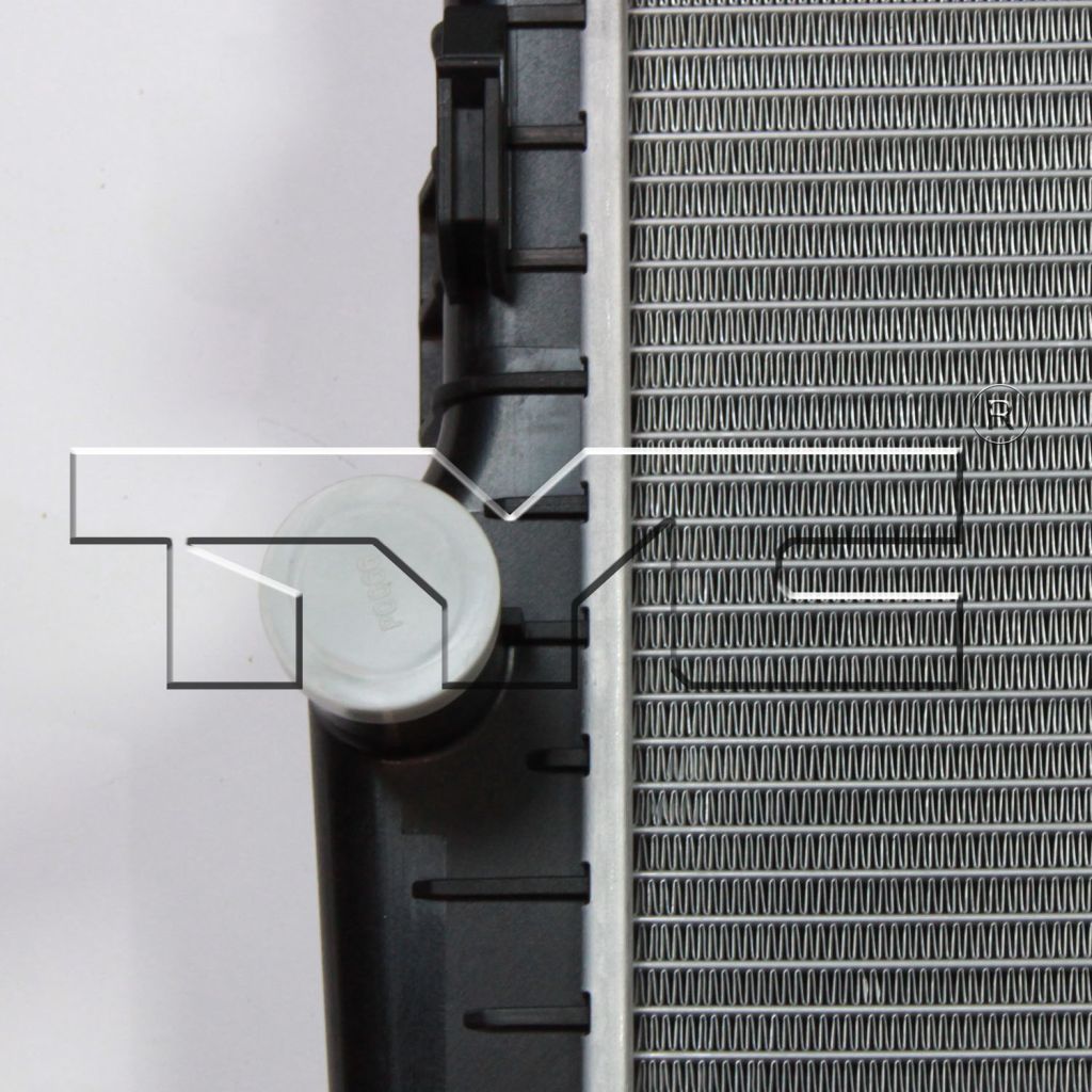LINCOLN MKT RADIATOR 3.7L OEM#AA8Z8005D 2010-2012 PL#FO3010292