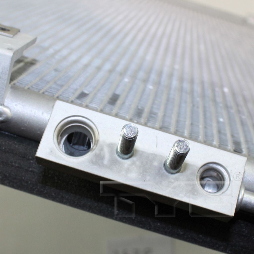HYUNDAI ENTOURAGE A/C CONDENSER W/R.D. OEM#976064D900 2007-2008 PL#KI3030118